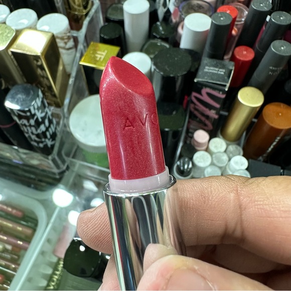 Avon Lipstick Country Rose - Picture 2 of 6